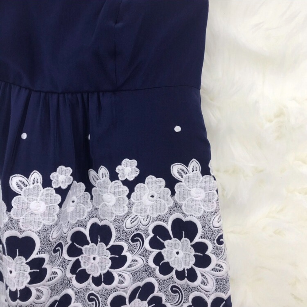✨HP✨ TIBI Floral Embroidered Lace Silk Dress 0 - Picture 4 of 9